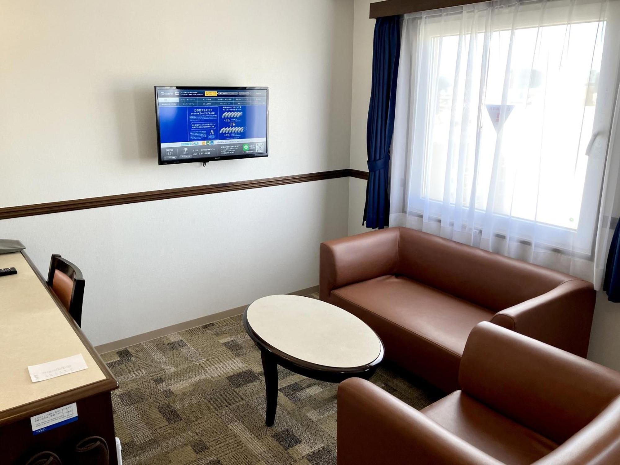 Toyoko Inn Okayama Eki Higashi Guchi Esterno foto